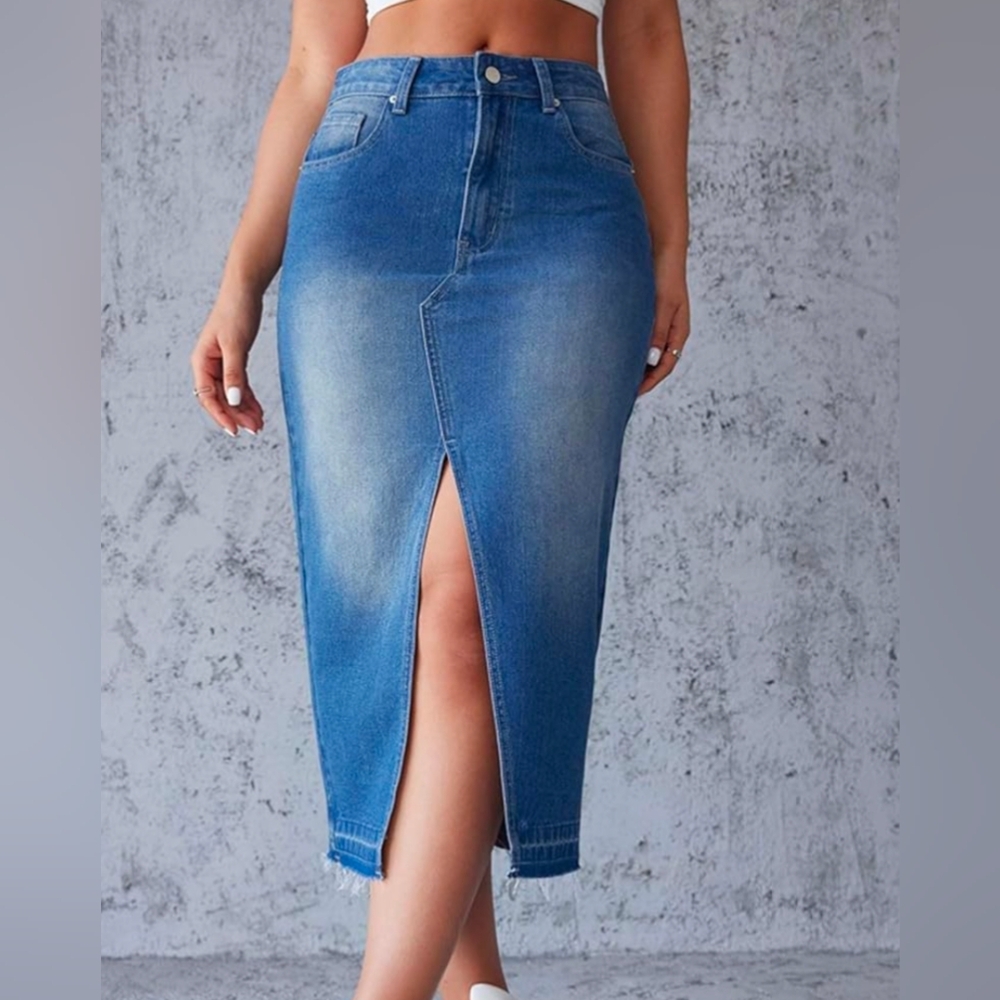 ALMOST FAMOUS Split Front Long High Rise Denim Midi Skirt